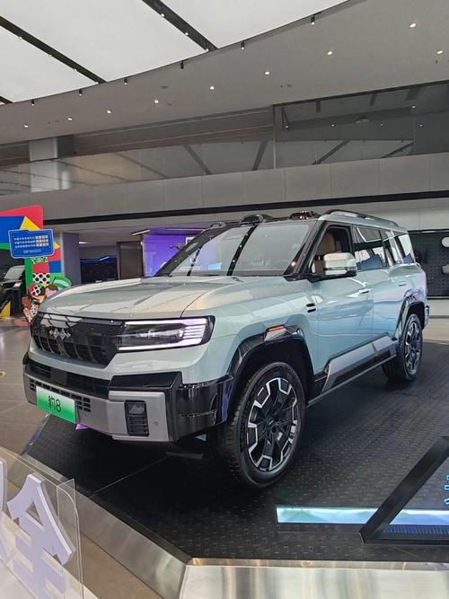 成都锦江区邦铭迈企业管理咨询比亚迪方程豹硬派越野的爆款，英菲尼迪35周年与你共成长